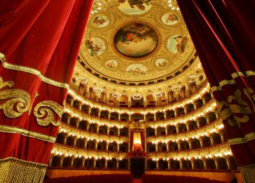 Sospensione visite guidate Teatro Massimo Vincenzo Bellini